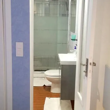 D'une A Jean De Luz A 300 M De La Avec Terrasse Amenagee Et Wifi Apartamento *